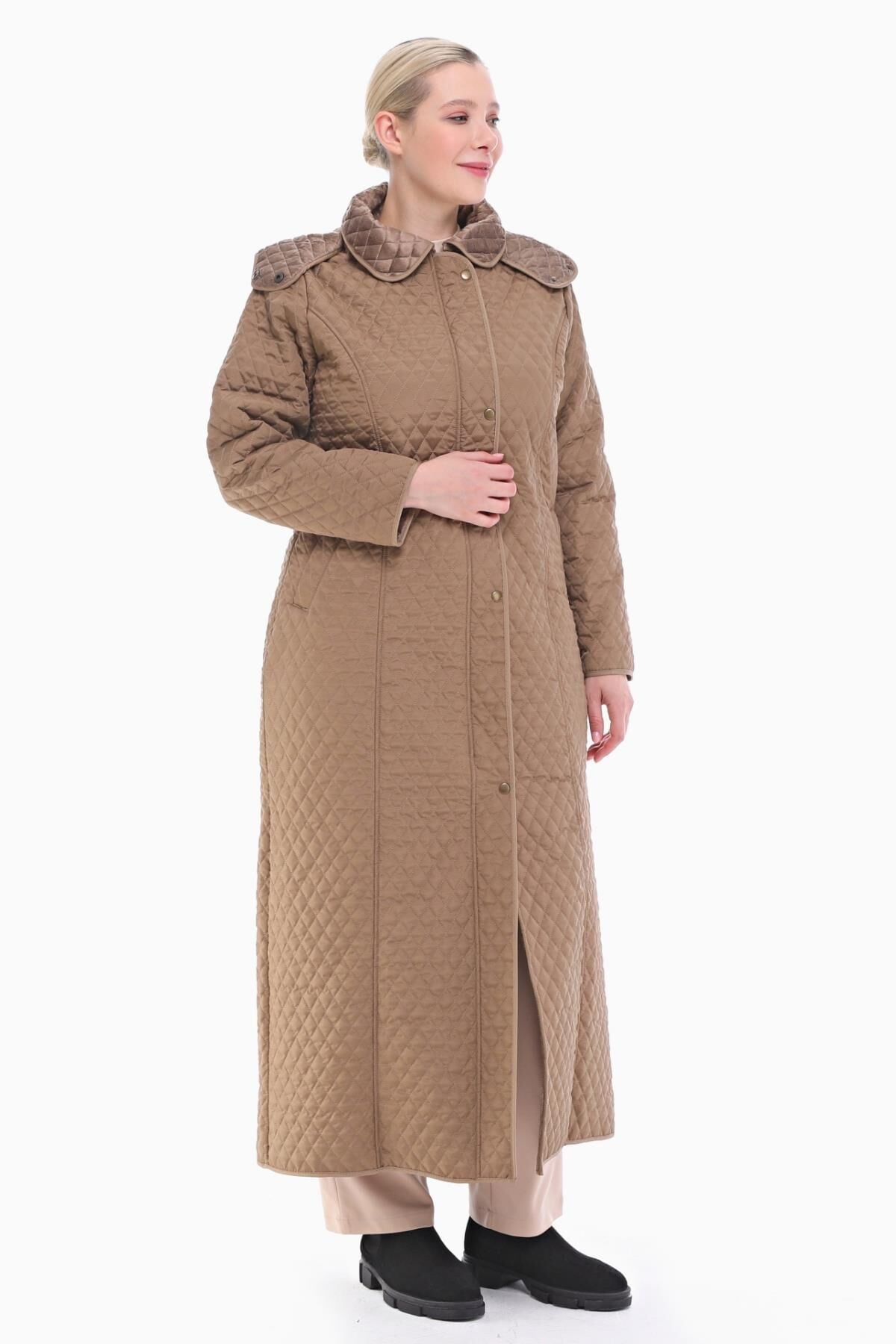 KAPÜŞONLU VİZON 142 CM KAPİTONE KABAN
