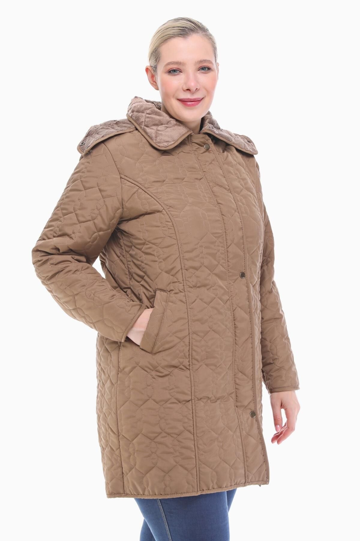 KAPÜŞONLU VİZON 95 CM KAPİTONE MONT